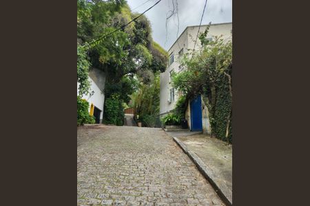 Casa à venda com 320m², 4 quartos e 2 vagas