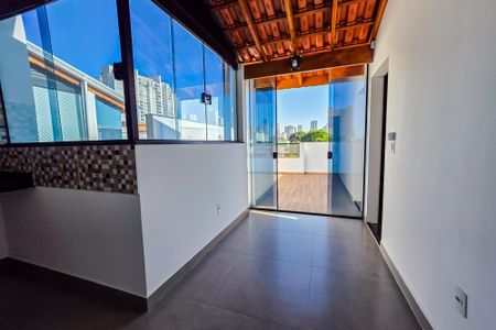 Apartamento para alugar com 95m², 2 quartos e 2 vagas