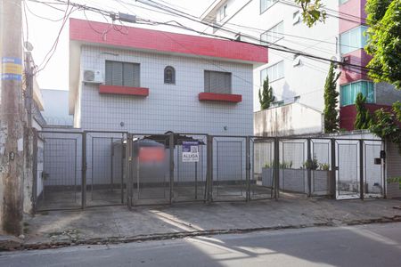 Apartamento para alugar com 89m², 3 quartos e 1 vaga Apartamento para alugar com 89m², 3 quartos e 1 vagaFachada