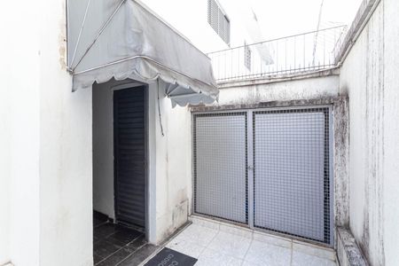 Apartamento para alugar com 89m², 3 quartos e 1 vaga Apartamento para alugar com 89m², 3 quartos e 1 vagaEntrada