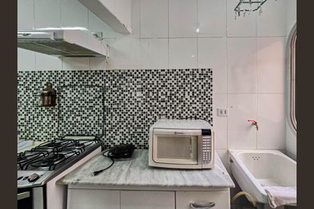 Apartamento para alugar com 76m², 2 quartos e sem vagaCozinha e Área de Serviço
