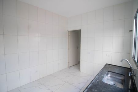 SALA E COZINHA de casa para alugar com 1 quarto, 29m² em Jardim Peri, São Paulo