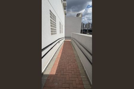 Apartamento para alugar com 37m², 2 quartos e sem vagaRampa - Corrimão