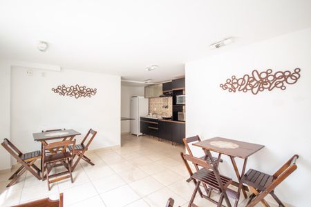 Apartamento à venda com 47m², 2 quartos e 1 vagaÁrea comum 