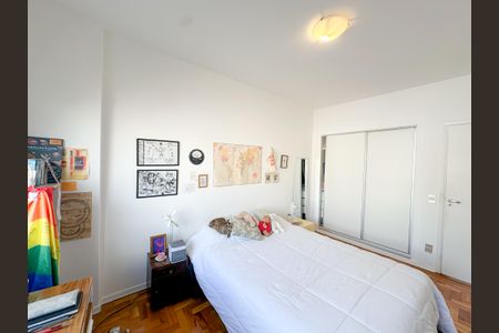 Apartamento à venda com 110m², 3 quartos e 1 vagaQuarto 2