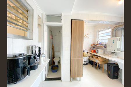Apartamento à venda com 110m², 3 quartos e 1 vagaÁrea de Serviço