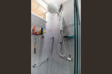 Apartamento à venda com 90m², 2 quartos e 1 vaga Apartamento à venda com 90m², 2 quartos e 1 vagaBanheiro