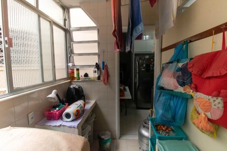 Apartamento à venda com 90m², 2 quartos e 1 vaga Apartamento à venda com 90m², 2 quartos e 1 vagaÁrea de Serviço