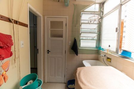 Apartamento à venda com 90m², 2 quartos e 1 vaga Apartamento à venda com 90m², 2 quartos e 1 vagaÁrea de Serviço