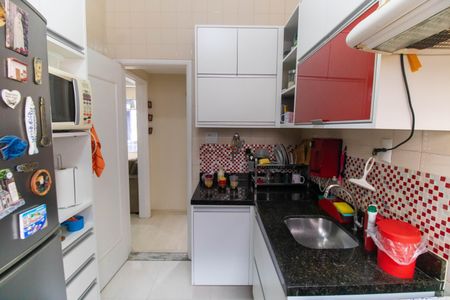 Apartamento à venda com 90m², 2 quartos e 1 vaga Apartamento à venda com 90m², 2 quartos e 1 vagaCozinha