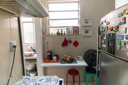 Apartamento à venda com 90m², 2 quartos e 1 vaga Apartamento à venda com 90m², 2 quartos e 1 vagaCozinha