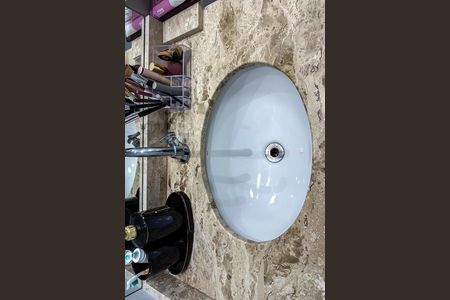 Apartamento à venda com 55m², 2 quartos e 1 vaga Apartamento à venda com 55m², 2 quartos e 1 vagaBanheiro da Suíte