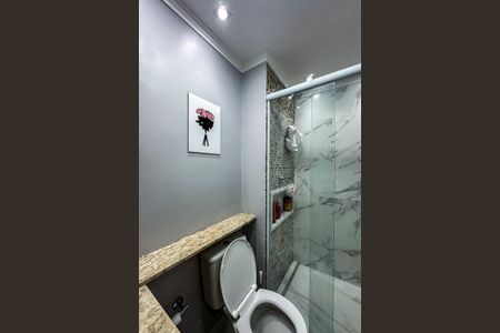 Apartamento à venda com 55m², 2 quartos e 1 vaga Apartamento à venda com 55m², 2 quartos e 1 vagaBanheiro
