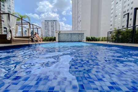 Apartamento à venda com 55m², 2 quartos e 1 vaga Apartamento à venda com 55m², 2 quartos e 1 vagaPiscina