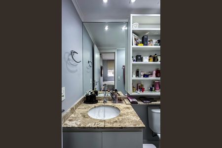 Apartamento à venda com 55m², 2 quartos e 1 vaga Apartamento à venda com 55m², 2 quartos e 1 vagaBanheiro da Suíte