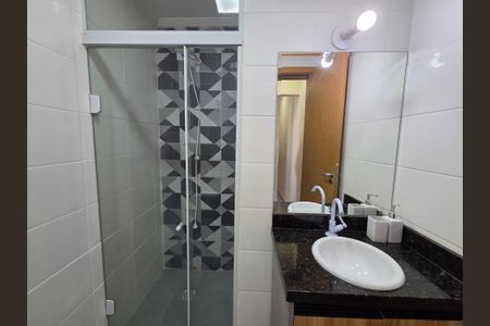 Apartamento para alugar com 45m², 2 quartos e 1 vaga Apartamento para alugar com 45m², 2 quartos e 1 vagaBanheiro