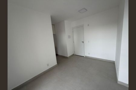 Apartamento para alugar com 45m², 2 quartos e 1 vagaSala