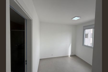 Apartamento para alugar com 45m², 2 quartos e 1 vagaQuarto