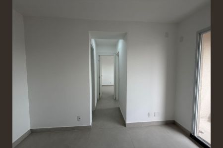 Apartamento para alugar com 45m², 2 quartos e 1 vagaSala