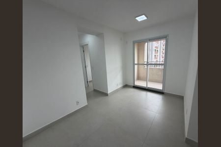 Apartamento para alugar com 45m², 2 quartos e 1 vagaSala