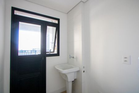 Apartamento à venda com 79m², 2 quartos e 2 vagasÁrea de serviço