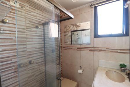 Apartamento para alugar com 133m², 3 quartos e 2 vagasBanheiro