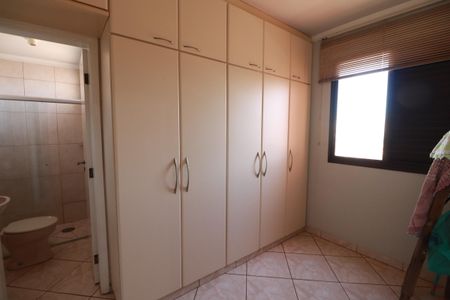 Apartamento para alugar com 133m², 3 quartos e 2 vagasQuarto de serviço 