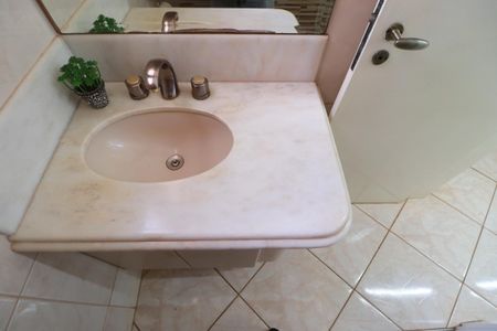 Apartamento para alugar com 133m², 3 quartos e 2 vagasBanheiro