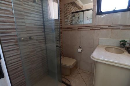 Apartamento para alugar com 133m², 3 quartos e 2 vagasBanheiro 