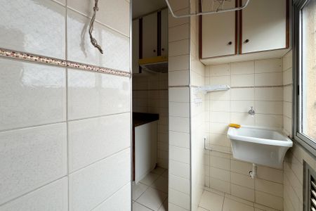 Apartamento para alugar com 70m², 2 quartos e 1 vagaÁrea de Serviço