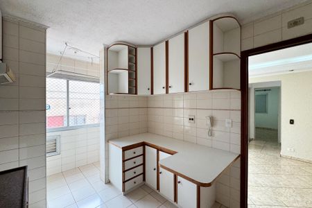 Apartamento para alugar com 70m², 2 quartos e 1 vagaCozinha