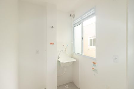 Apartamento para alugar com 43m², 2 quartos e sem vaga Apartamento para alugar com 43m², 2 quartos e sem vagaCozinha e Área de Serviço