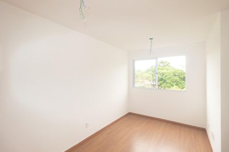 Sala de apartamento para alugar com 2 quartos, 43m² em Guaratiba, Rio de Janeiro