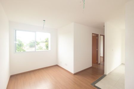 Sala de apartamento para alugar com 2 quartos, 43m² em Guaratiba, Rio de Janeiro
