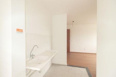 Apartamento para alugar com 43m², 2 quartos e sem vaga Apartamento para alugar com 43m², 2 quartos e sem vagaCozinha e Área de Serviço