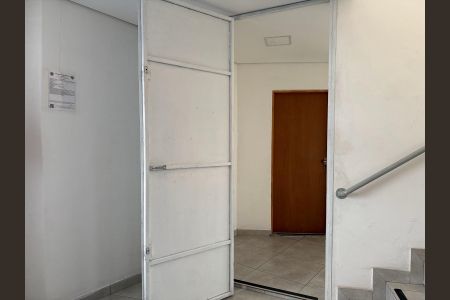 Studio para alugar com 120m², 1 quarto e sem vaga Studio para alugar com 120m², 1 quarto e sem vagaCorredor
