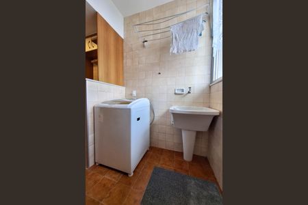 Apartamento para alugar com 200m², 3 quartos e 1 vagaÁrea de Serviço