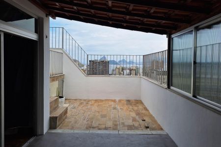 Apartamento para alugar com 200m², 3 quartos e 1 vagaCobertura