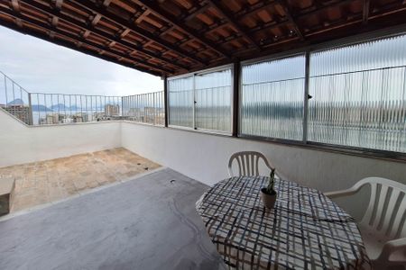 Apartamento para alugar com 200m², 3 quartos e 1 vagaCobertura