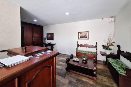Apartamento para alugar com 200m², 3 quartos e 1 vagaÁrea comum
