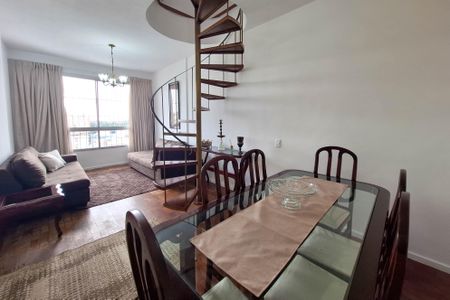 Apartamento para alugar com 200m², 3 quartos e 1 vagaSala