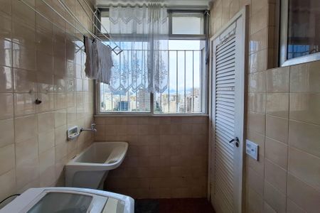 Apartamento para alugar com 200m², 3 quartos e 1 vagaÁrea de Serviço