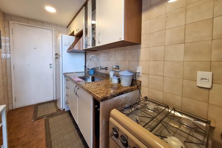Apartamento para alugar com 200m², 3 quartos e 1 vagaCozinha
