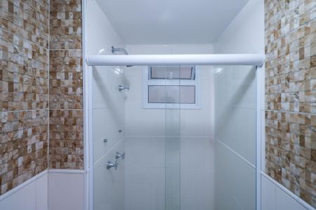 Apartamento para alugar com 67m², 2 quartos e 1 vaga Apartamento para alugar com 67m², 2 quartos e 1 vagaBanheiro da Suíte