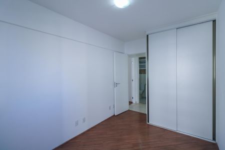 Quarto de apartamento à venda com 2 quartos, 67m² em Fundacao, São Caetano do Sul