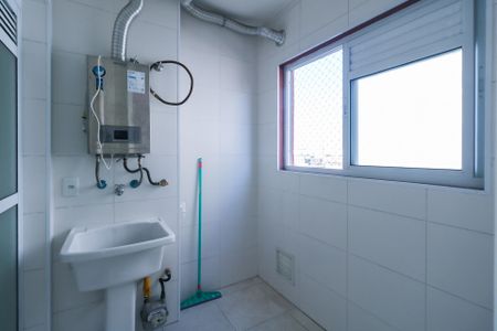 Apartamento para alugar com 67m², 2 quartos e 1 vaga Apartamento para alugar com 67m², 2 quartos e 1 vagaÁrea de Serviço