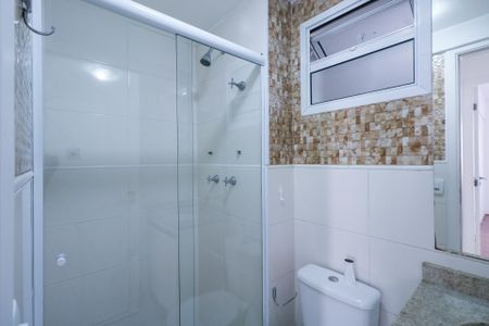 Apartamento para alugar com 67m², 2 quartos e 1 vaga Apartamento para alugar com 67m², 2 quartos e 1 vagaBanheiro Social