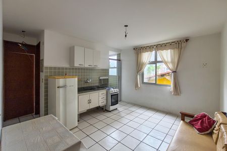 Sala de apartamento para alugar com 1 quarto, 34m² em Vila Caiçara, Praia Grande