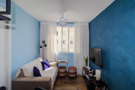 Apartamento à venda com 34m², 2 quartos e sem vaga Apartamento à venda com 34m², 2 quartos e sem vagaSala