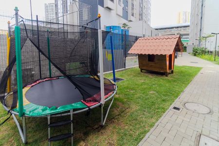 Apartamento à venda com 34m², 2 quartos e sem vaga Apartamento à venda com 34m², 2 quartos e sem vagaÁrea comum - Playground